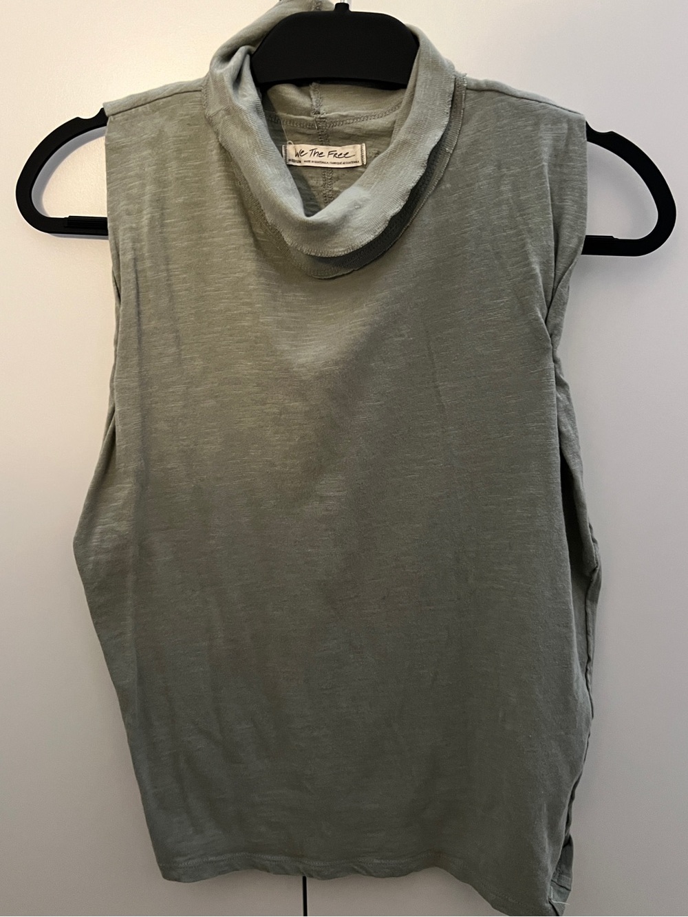 Pre-Owned We the Free Sleeveless Top
